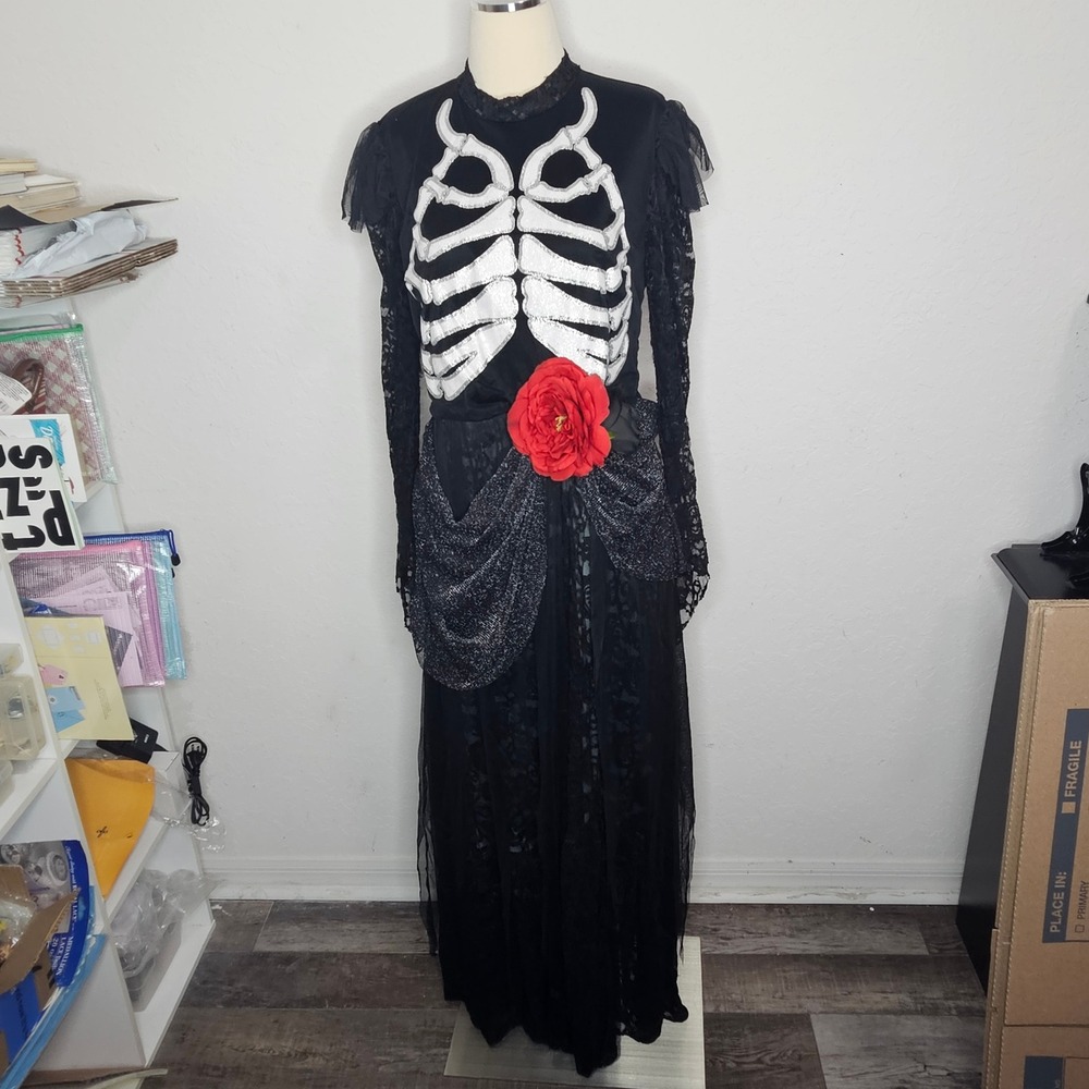Spirit Halloween La Novia Muerta Skeleton Bride Dress Black Lace Maxi Large
